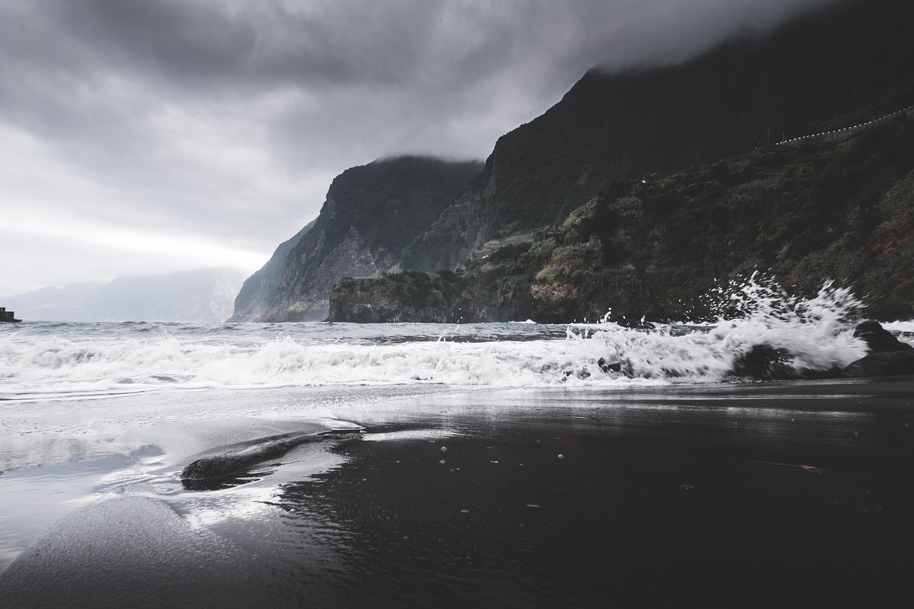 Madeira, Portugal: Hike and go canyoning, solo trip